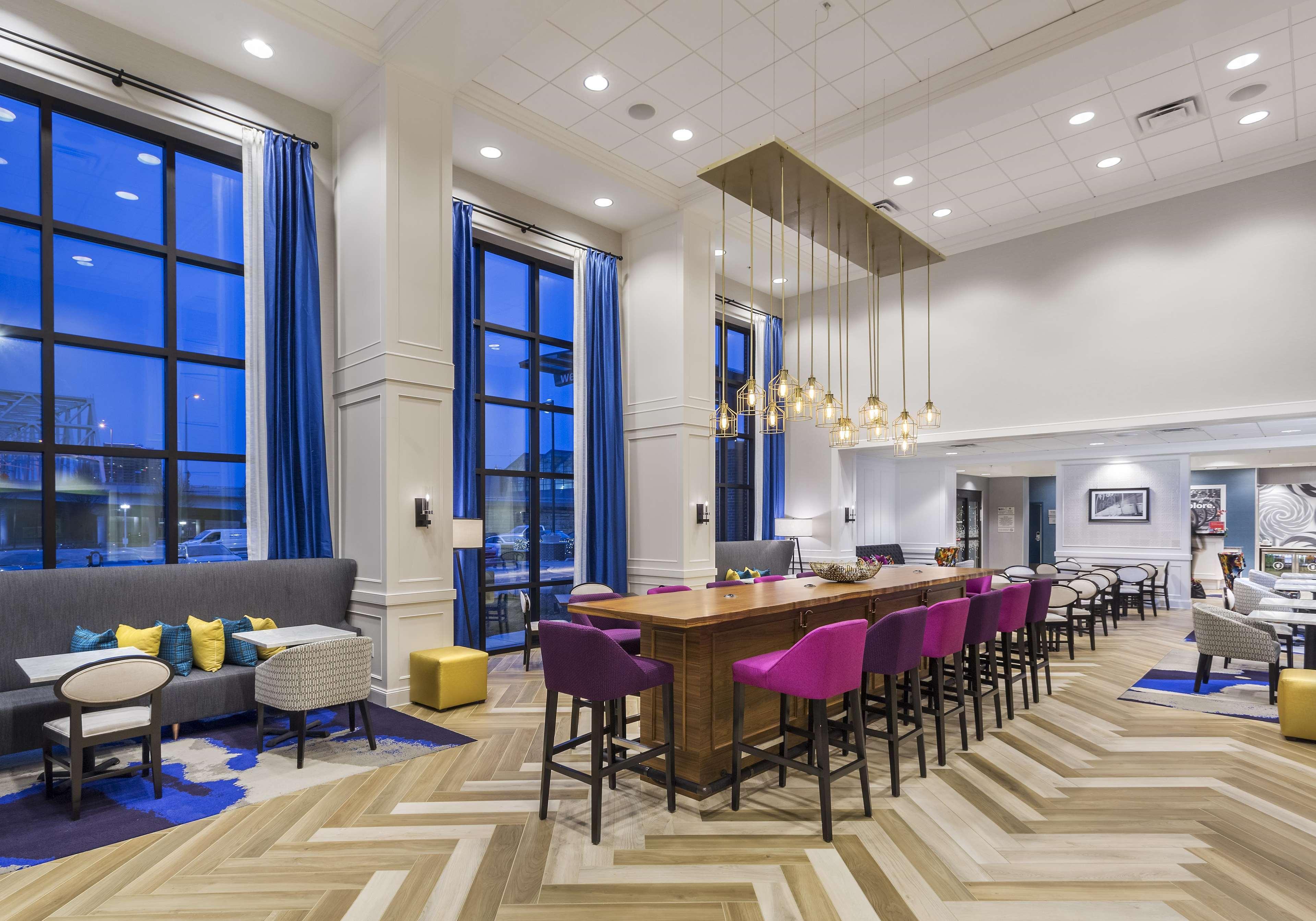Hampton Inn & Suites Newport/Cincinnati, Ky Esterno foto