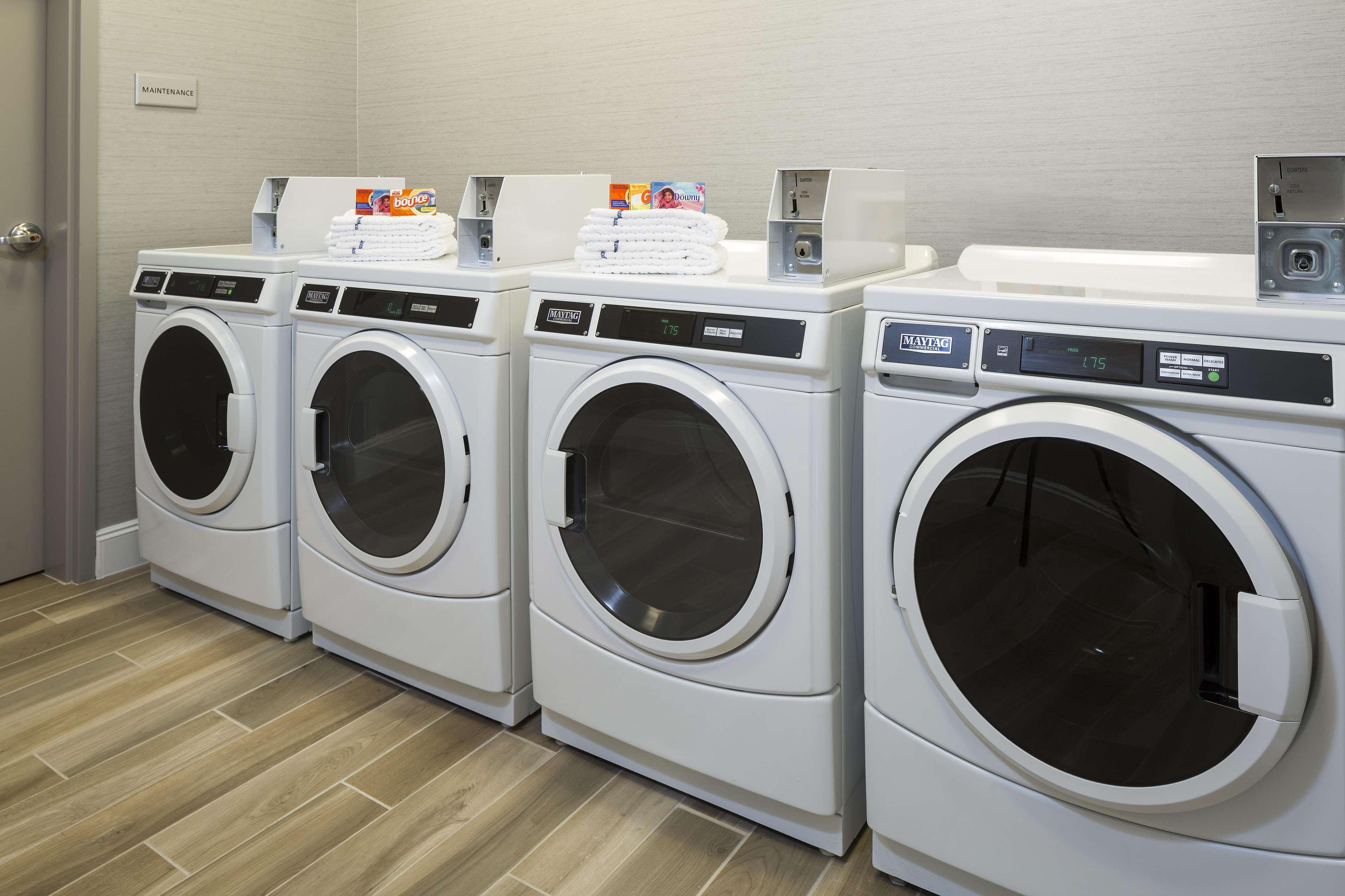 Hampton Inn & Suites Newport/Cincinnati, Ky Esterno foto