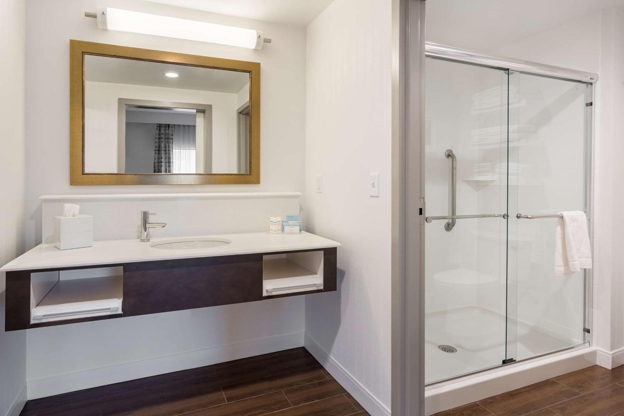 Hampton Inn & Suites Newport/Cincinnati, Ky Esterno foto