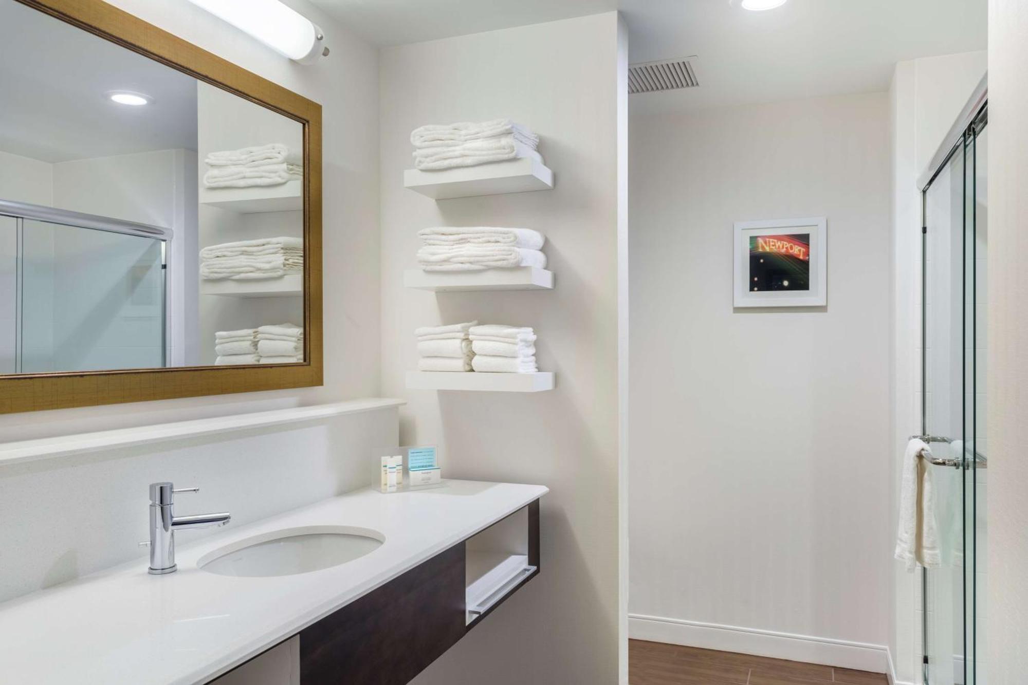 Hampton Inn & Suites Newport/Cincinnati, Ky Esterno foto