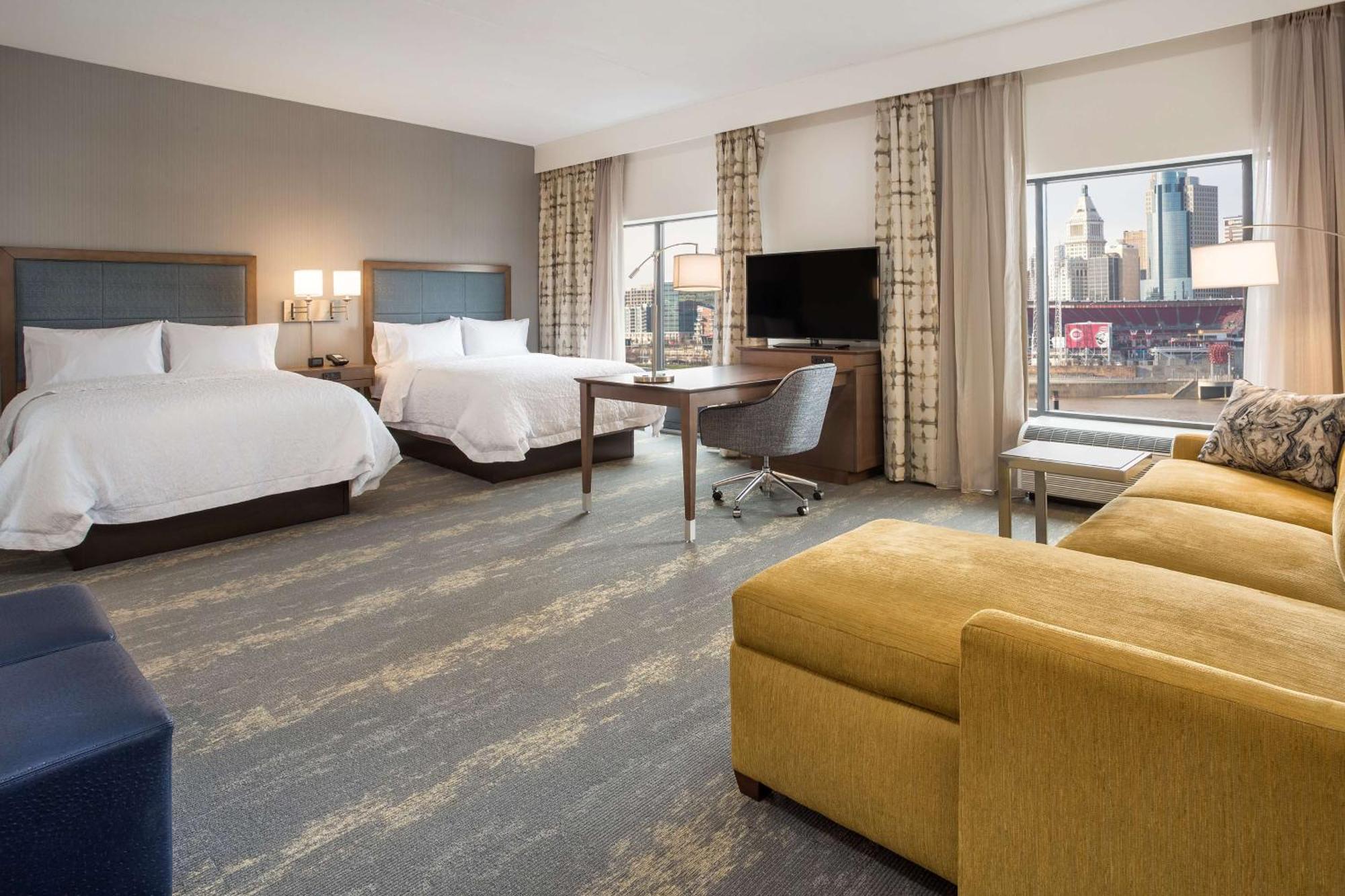 Hampton Inn & Suites Newport/Cincinnati, Ky Esterno foto